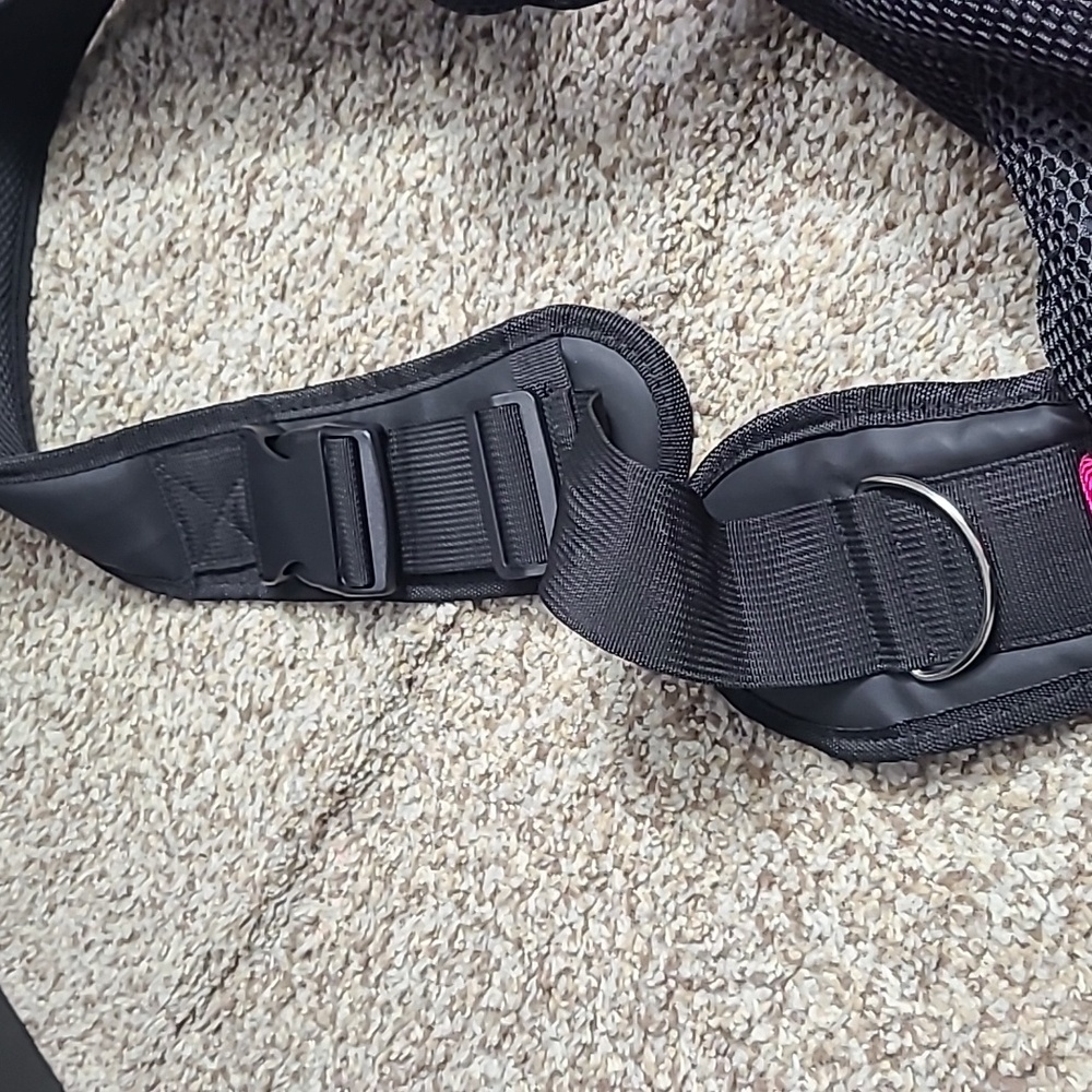 Yudodo Black and Pink Dog Sling Carrier - Picture 10 of 12